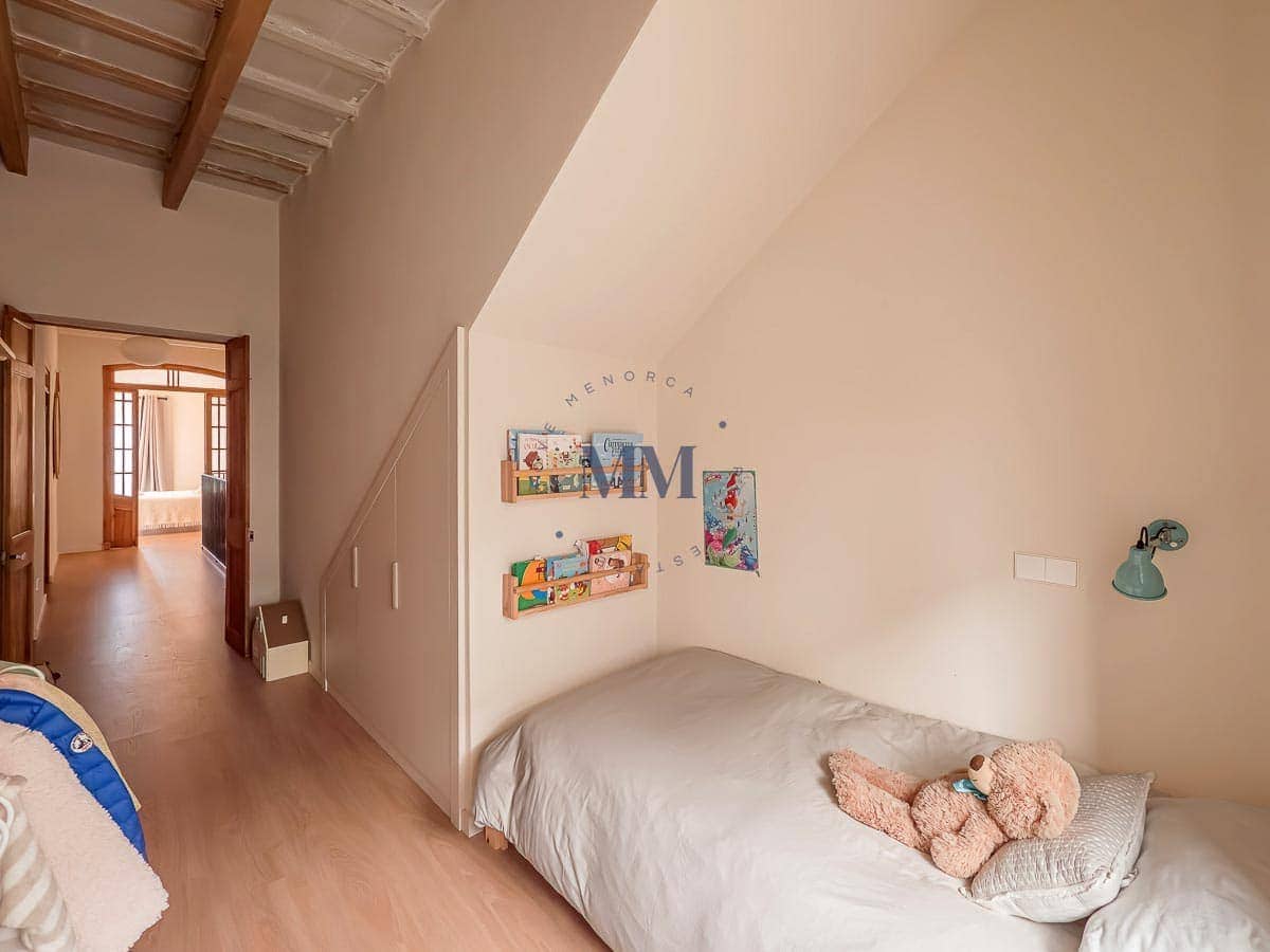 CASA EN EL CENTRO DE MAHON 045
