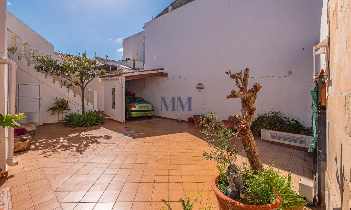 Townhouse for sale in Es Castell Menorca