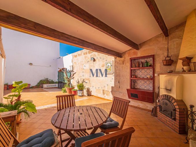 Townhouse for sale in Es Castell Menorca