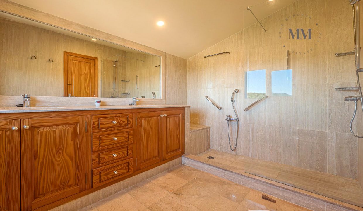 CHALET EN CALA LLONGA 051