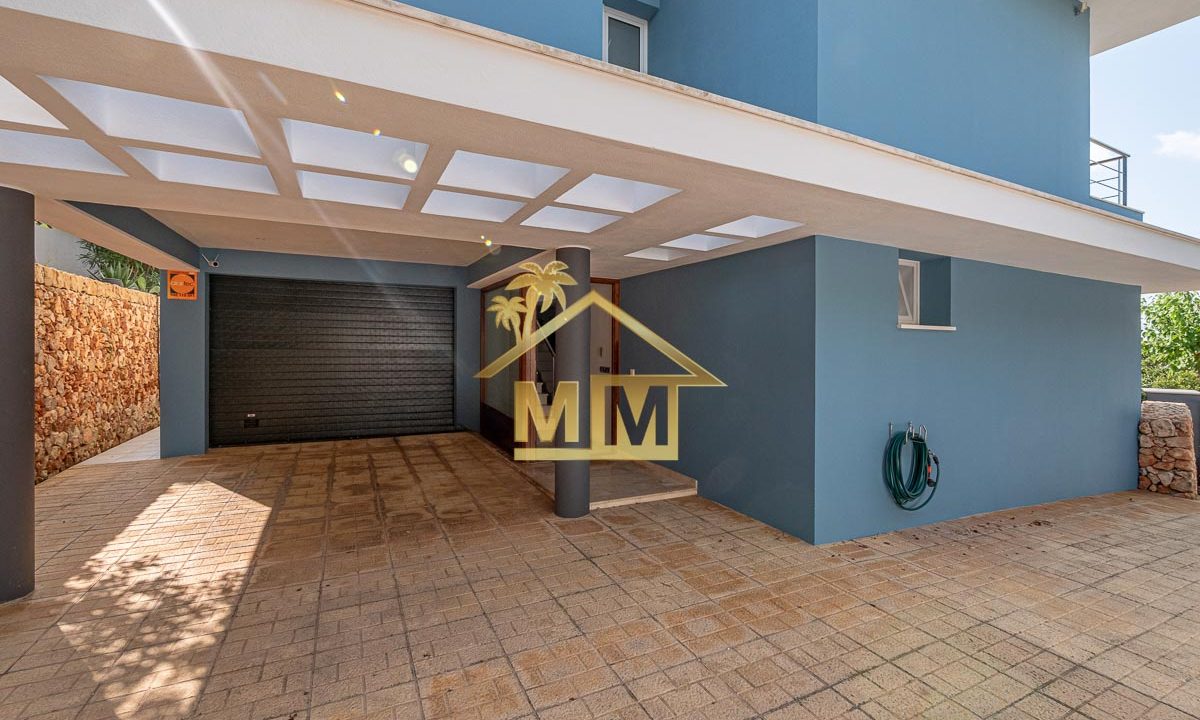 Villa for sale in Mahón Menorca